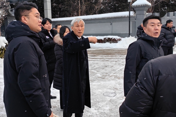 조훈현, 영원한 라이벌이자 친구 녜웨이핑 영결식 참석